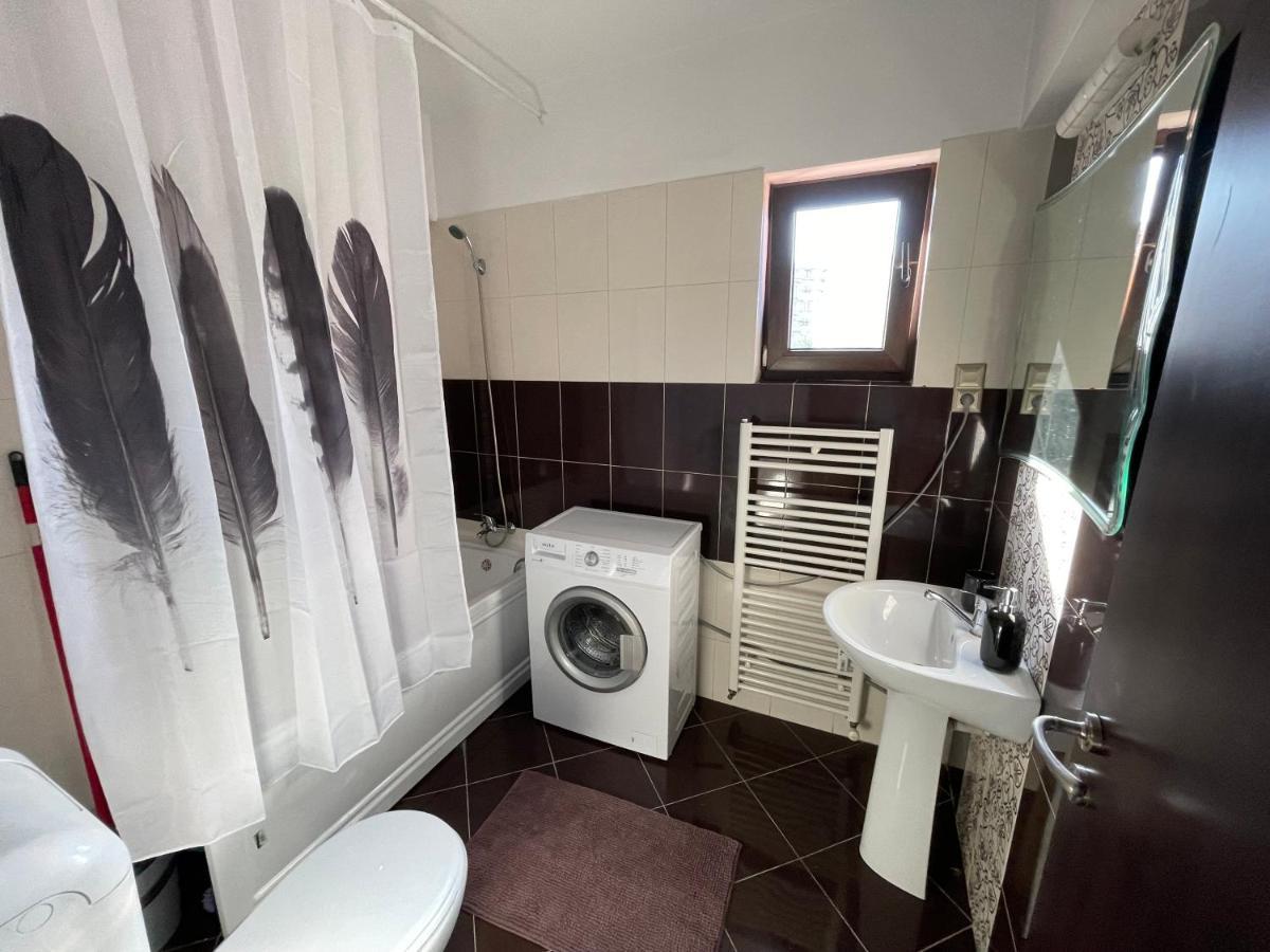 En Passant / A Time In Iasi Apartman Kültér fotó