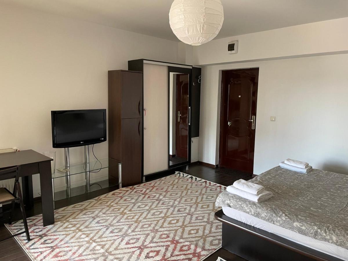 En Passant / A Time In Iasi Apartman Kültér fotó
