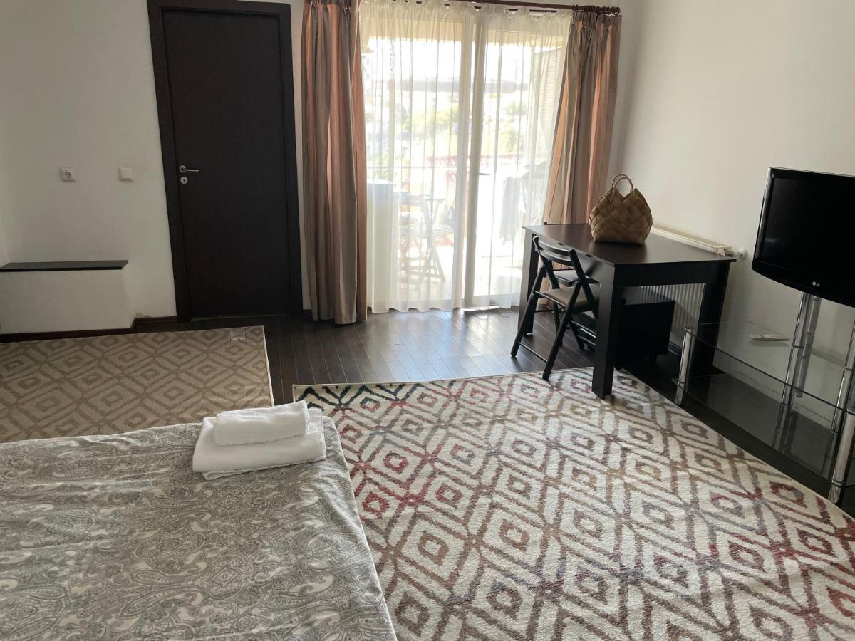 En Passant / A Time In Iasi Apartman Kültér fotó