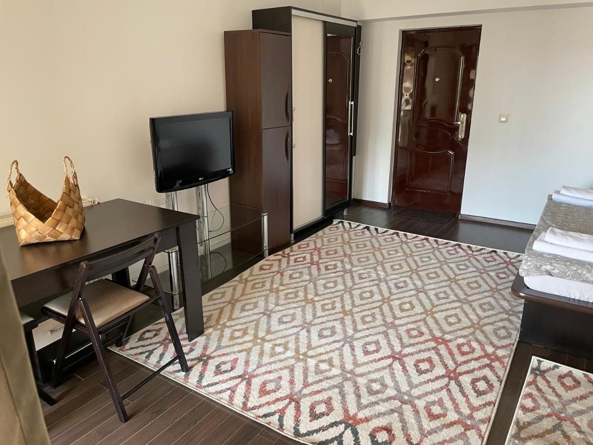En Passant / A Time In Iasi Apartman Kültér fotó